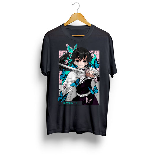 Playera Kanao Tsuyuri en Pose - Demon Slayer "Kimetsu no Yaiba" Sublimada DTG